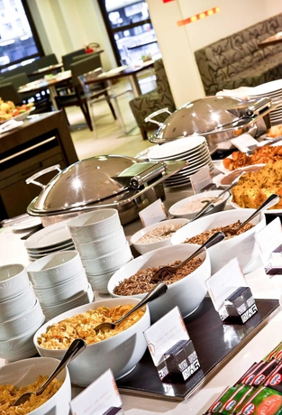 Imagen del bar/restaurante del Hotel Novotel Rj Santos Dumont. Foto 9