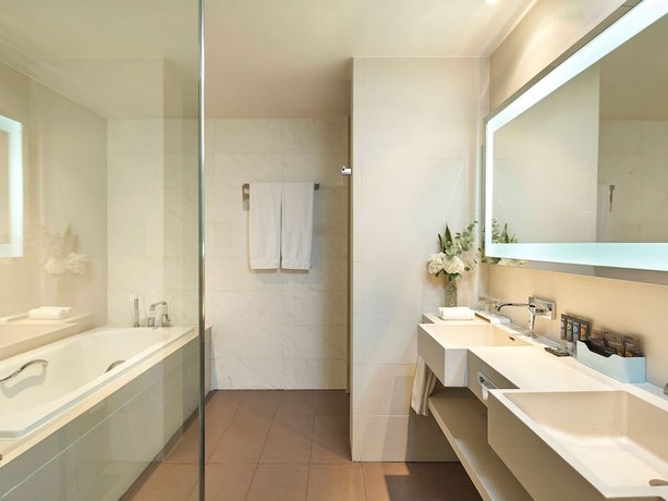 Imagen de la habitación del Hotel Novotel Saigon Centre. Foto 18