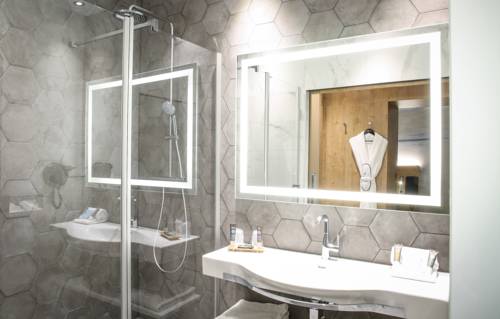 Imagen de la habitación del Hotel Novotel Saint Brieuc Centre Gare. Foto 9