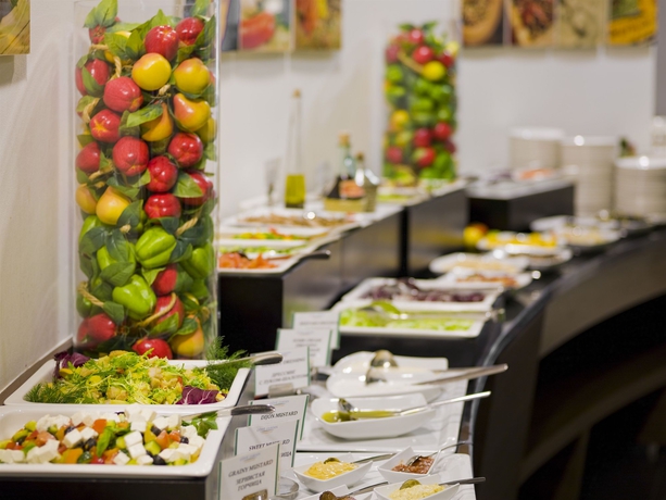 Imagen del bar/restaurante del Hotel Novotel Saint Petersburg Centre. Foto 3