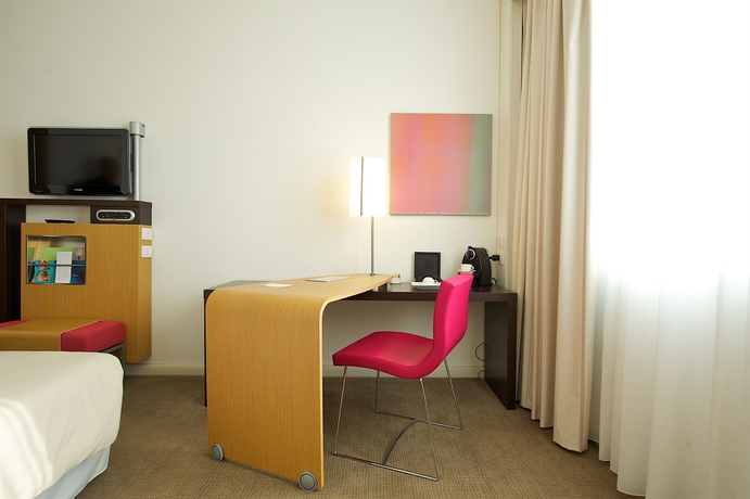 Imagen de la habitación del Hotel Novotel Salerno Est Arechi. Foto 11