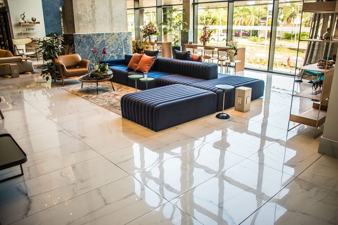 Imagen del bar/restaurante del Hotel Novotel Santa Cruz De La Sierra. Foto 3