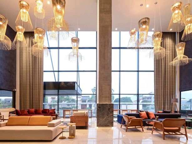 Imagen de los interiores del Hotel Novotel Santa Cruz De La Sierra. Foto 20