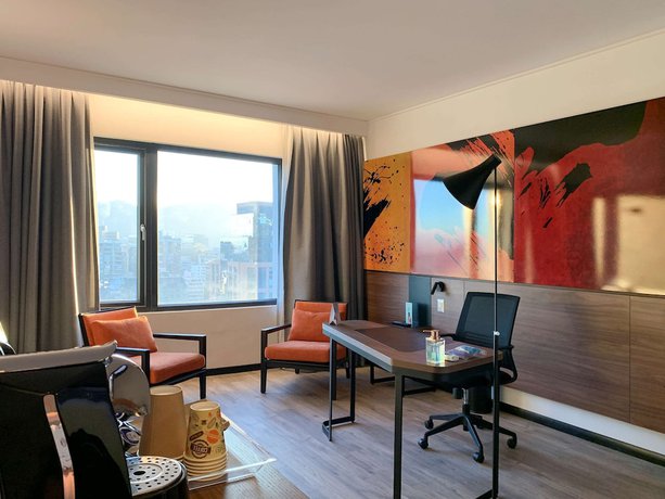 Imagen de los interiores del Hotel Novotel Santiago Providencia. Foto 17