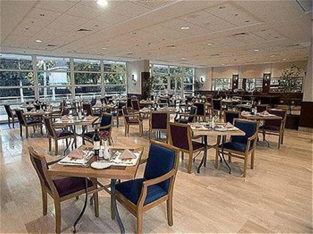 Imagen general del Hotel Novotel Santiago Vitacura. Foto 4