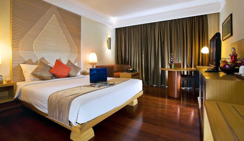 Imagen de la habitación del Hotel Novotel Semarang. Foto 5