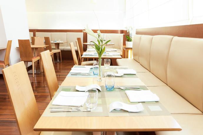 Imagen general del Hotel Novotel Sevilla. Foto 3