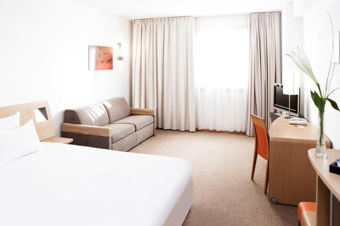 Imagen general del Hotel Novotel Sevilla. Foto 11