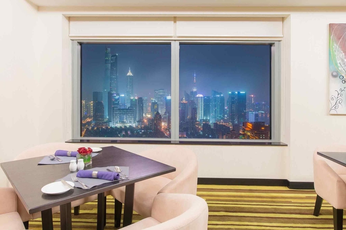 Imagen general del Hotel Novotel Shanghai Atlantis. Foto 6