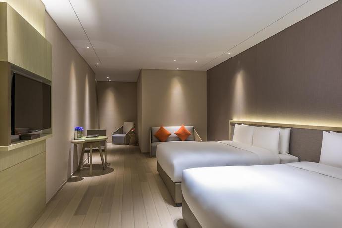 Imagen general del Hotel Novotel Shanghai Clover. Foto 7