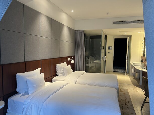 Imagen general del Hotel Novotel Shanghai Hongqiao Exhibition. Foto 1