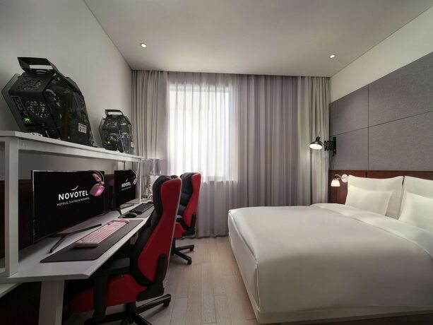 Imagen general del Hotel Novotel Shanghai Hongqiao Exhibition. Foto 9