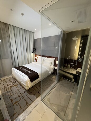 Imagen de la habitación del Hotel Novotel Shanghai Hongqiao Exhibition. Foto 12