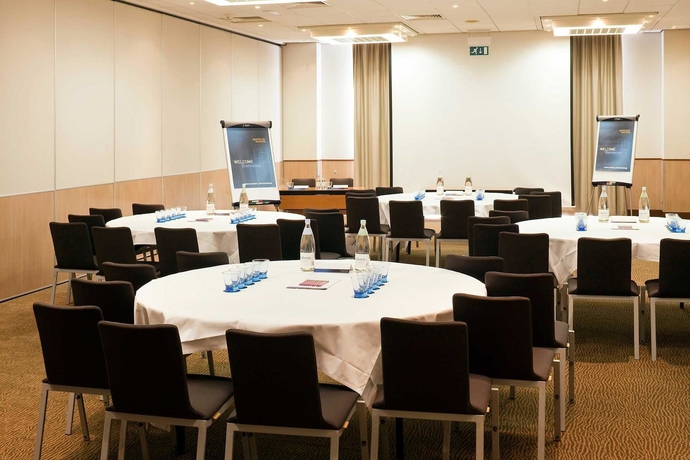 Imagen de los interiores del Hotel Novotel Southampton. Foto 13