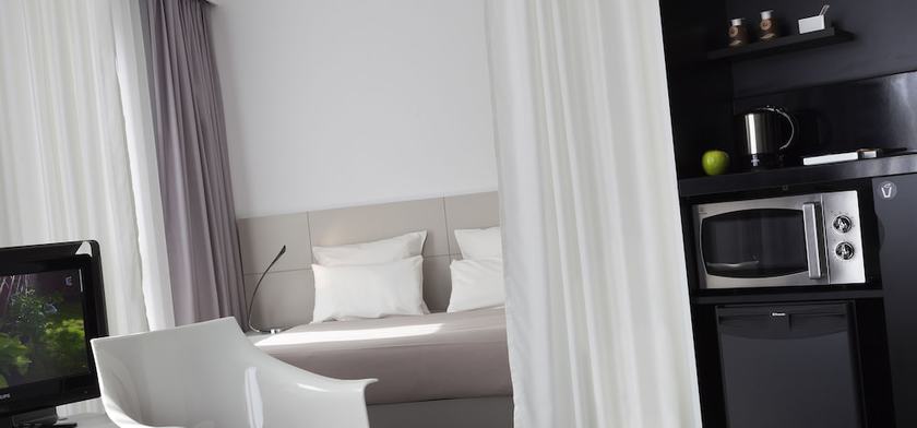 Imagen de la habitación del Hotel Novotel Suites Malaga Centro. Foto 11