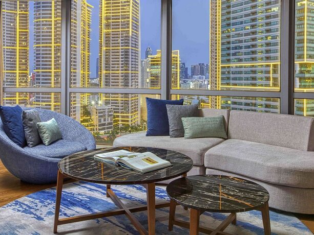 Imagen general del Hotel Novotel Suites Manila At Acqua. Foto 4