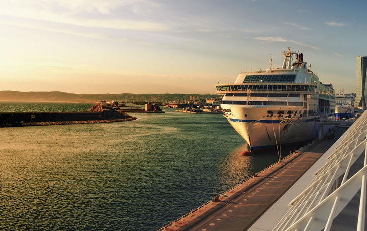 Imagen de los exteriores del Hotel Novotel Suites Marseille Centre Euromed. Foto 13