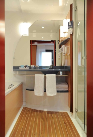 Imagen de la habitación del Hotel Novotel Suites München Parkstadt Schwabing. Foto 10