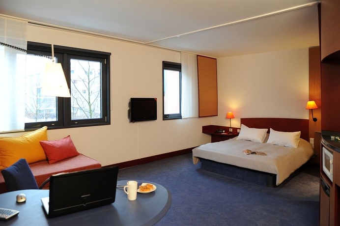 Imagen de la habitación del Hotel Novotel Suites München Parkstadt Schwabing. Foto 13