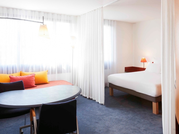 Imagen de la habitación del Hotel Novotel Suites Nancy Centre. Foto 14