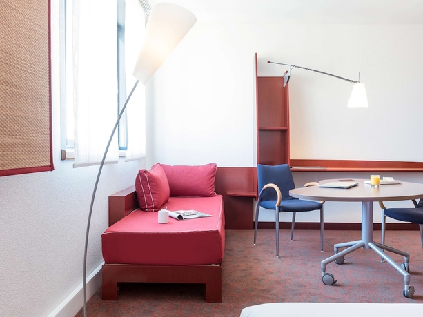 Imagen de la habitación del Hotel Novotel Suites Nice Airport. Foto 12