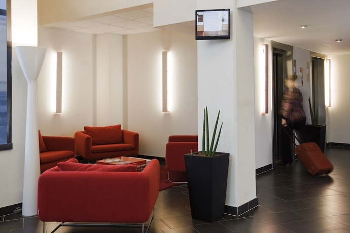 Imagen de los interiores del Hotel Novotel Suites Nice Airport. Foto 15