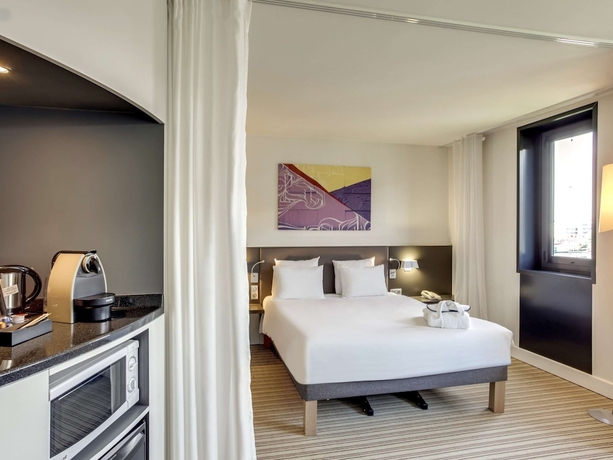 Imagen de la habitación del Hotel Novotel Suites Paris Stade De France. Foto 12