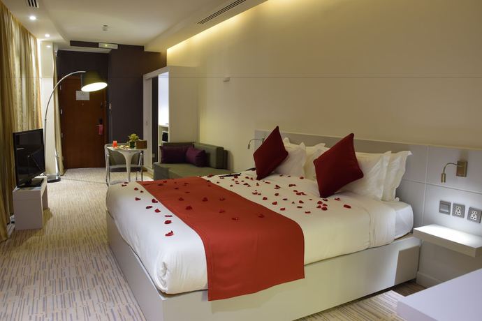 Imagen de la habitación del Hotel Novotel Suites Riyadh Center. Foto 11