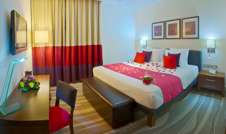 Imagen de la habitación del Hotel Novotel Suites Riyadh Olaya. Foto 12