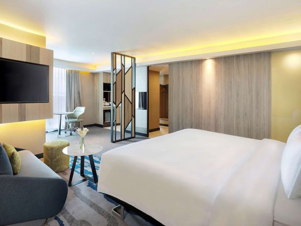 Imagen de la habitación del Hotel Novotel Suites Yogyakarta Malioboro. Foto 5