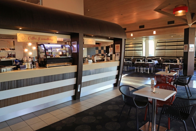 Imagen del bar/restaurante del Hotel Novotel Swan Valley Vines Resort. Foto 4