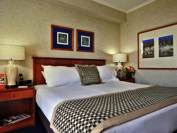 Imagen de la habitación del Hotel Novotel Sydney Brighton Beach. Foto 9