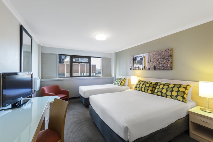 Imagen de la habitación del Hotel Novotel Sydney City Centre. Foto 8