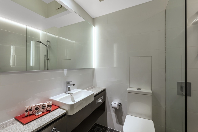 Imagen de la habitación del Hotel Novotel Sydney City Centre. Foto 10