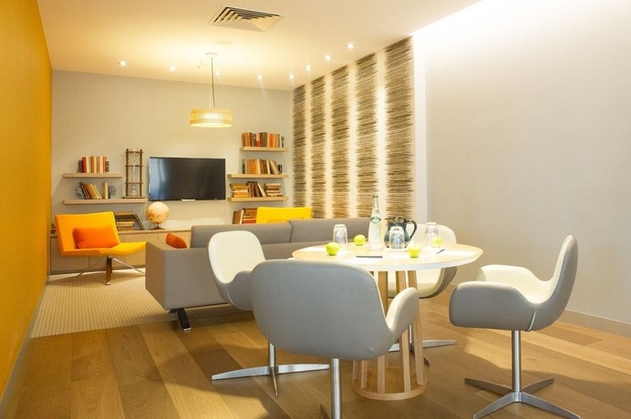 Imagen de los interiores del Hotel Novotel Sydney On Darling Harbour. Foto 14