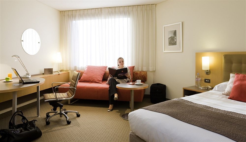 Imagen de la habitación del Hotel Novotel Sydney On Darling Harbour. Foto 8