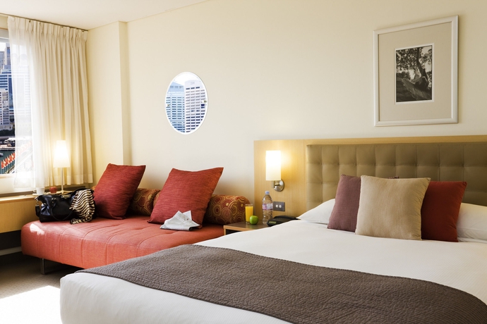Imagen de la habitación del Hotel Novotel Sydney On Darling Harbour. Foto 10