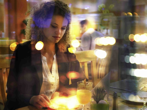 Imagen del bar/restaurante del Hotel Novotel Szeged. Foto 6