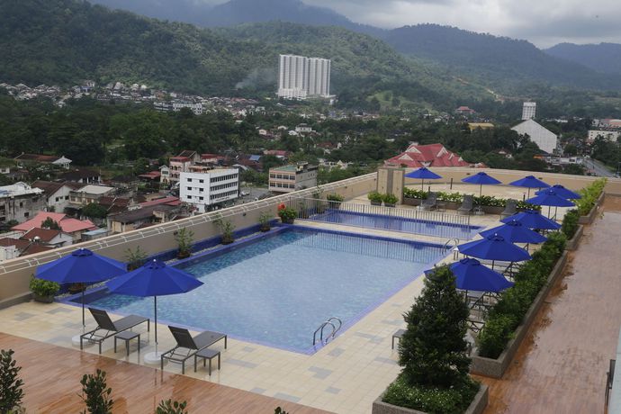 Imagen del bar/restaurante del Hotel Novotel Taiping Perak. Foto 3