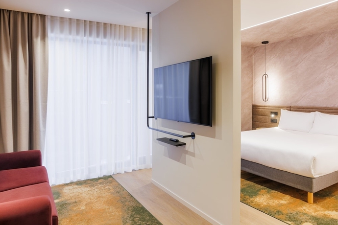 Imagen de la habitación del Hotel Novotel Tallinn. Foto 7