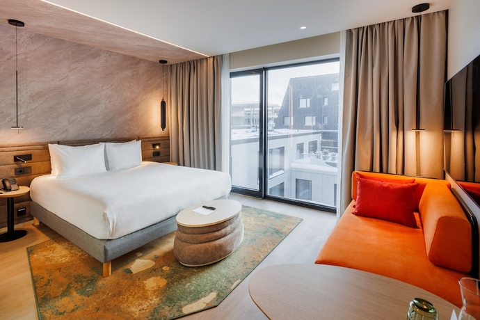 Imagen de la habitación del Hotel Novotel Tallinn. Foto 14