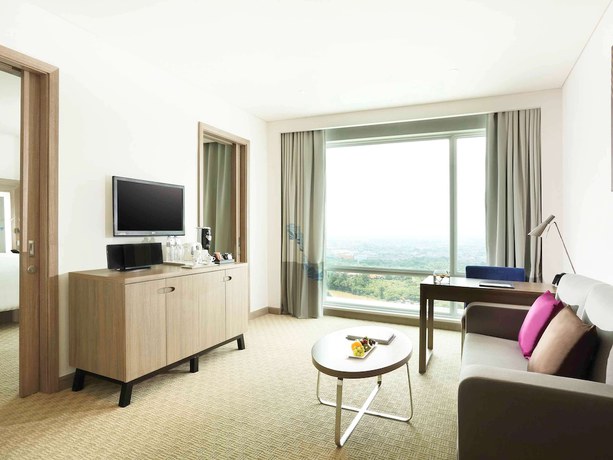 Imagen de la habitación del Hotel Novotel Tangerang. Foto 14