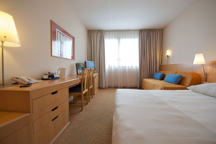 Imagen de la habitación del Hotel Novotel Torino Corso Giulio Cesare. Foto 5