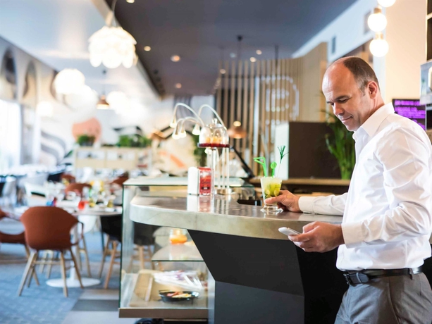 Imagen del bar/restaurante del Hotel Novotel Toulouse Centre Compans Caffarelli. Foto 12