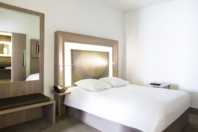 Imagen de la habitación del Hotel Novotel Toulouse Centre Wilson. Foto 8