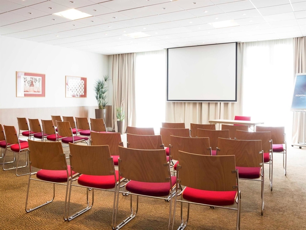 Imagen de los interiores del Hotel Novotel Toulouse Purpan Aéroport. Foto 15