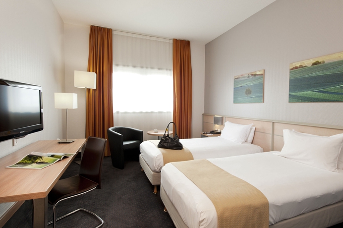 Imagen de la habitación del Hotel Novotel Tours Centre Gare. Foto 9