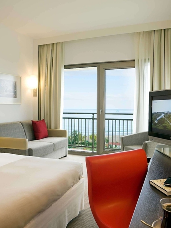 Imagen de la habitación del Hotel Novotel Trabzon. Foto 5