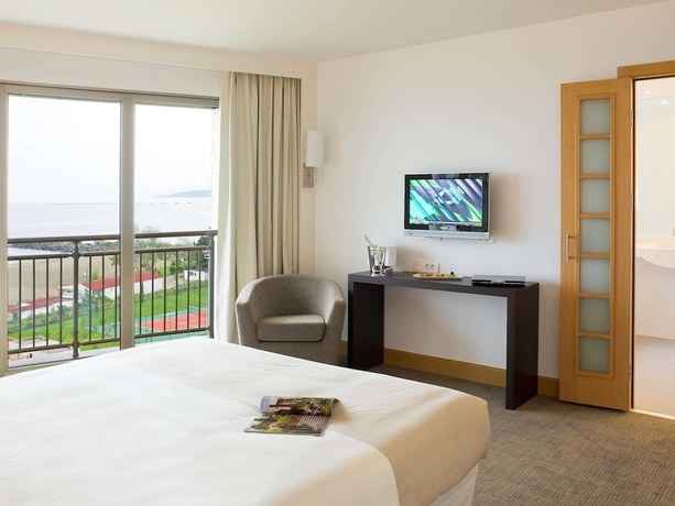 Imagen de la habitación del Hotel Novotel Trabzon. Foto 15