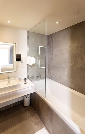 Imagen de la habitación del Hotel Novotel Tunis Lac. Foto 18